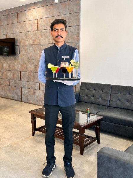 WhatsApp-Image-2025-03-10-at-1.18.07-PM-1